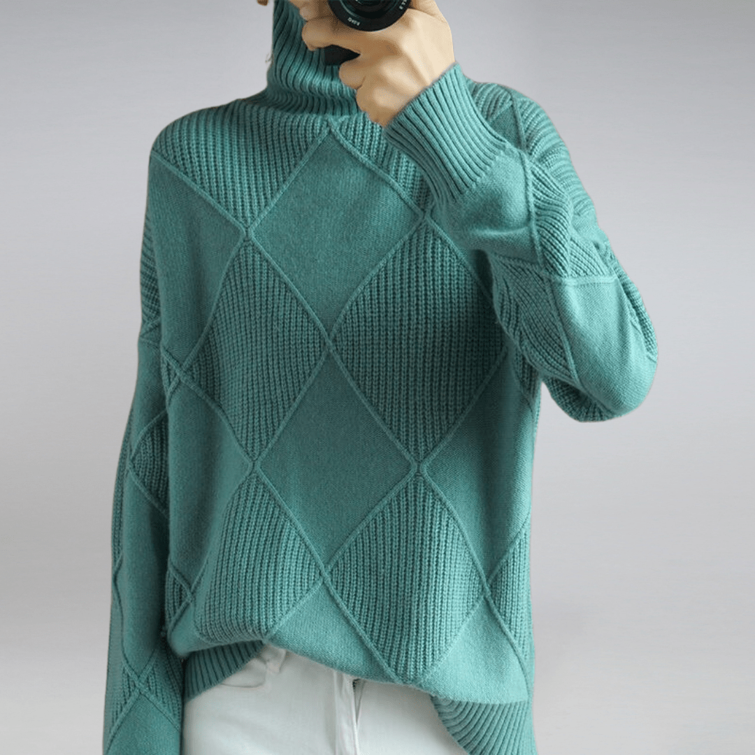 Carrie™ | Soft turtleneck sweater